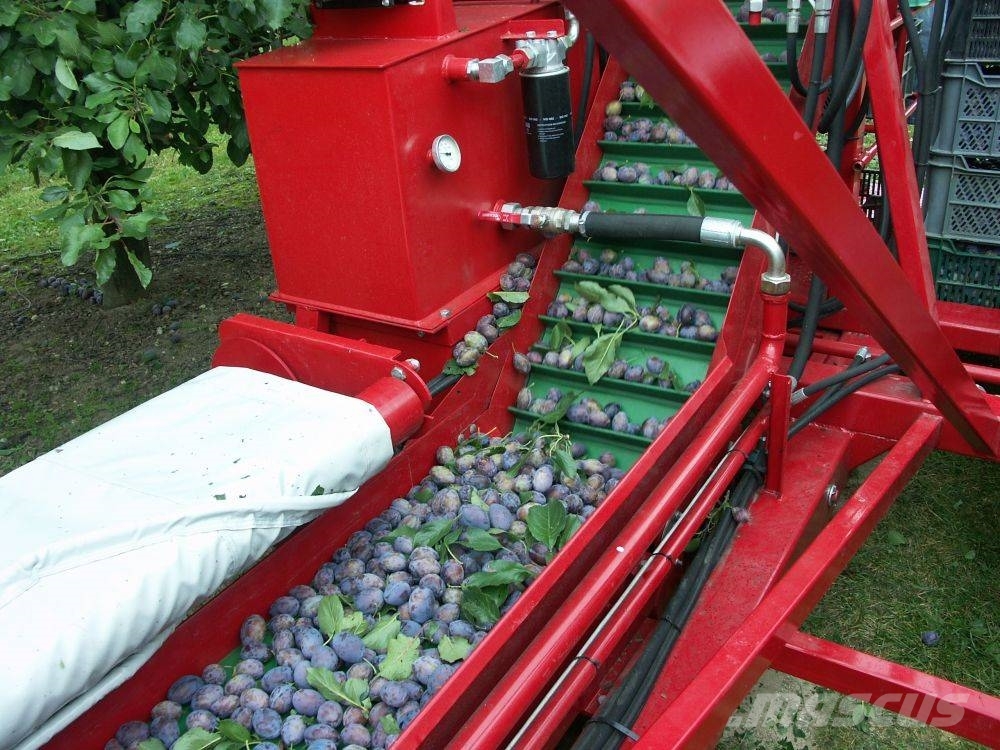 Weremczuk Otrząsarka do wiśni/jabłekMAJA / Cherry harvester Overige rooimachines