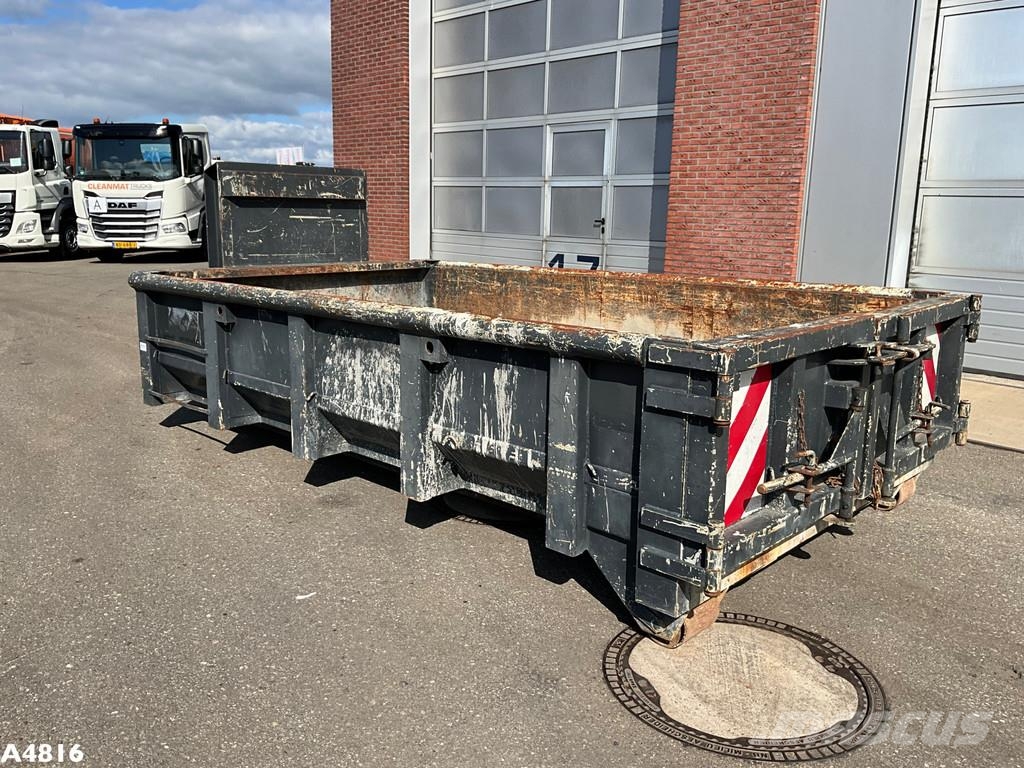  Container 4,5 m³ حاويات خاصة
