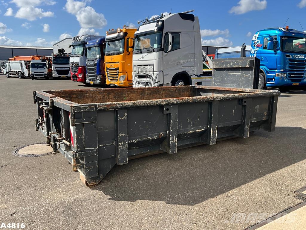  Container 4,5 m³ حاويات خاصة