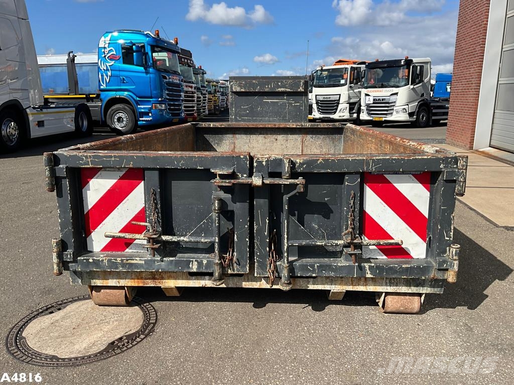  Container 4,5 m³ حاويات خاصة