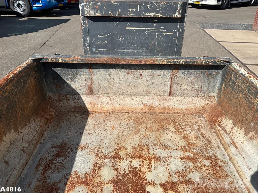  Container 4,5 m³ حاويات خاصة