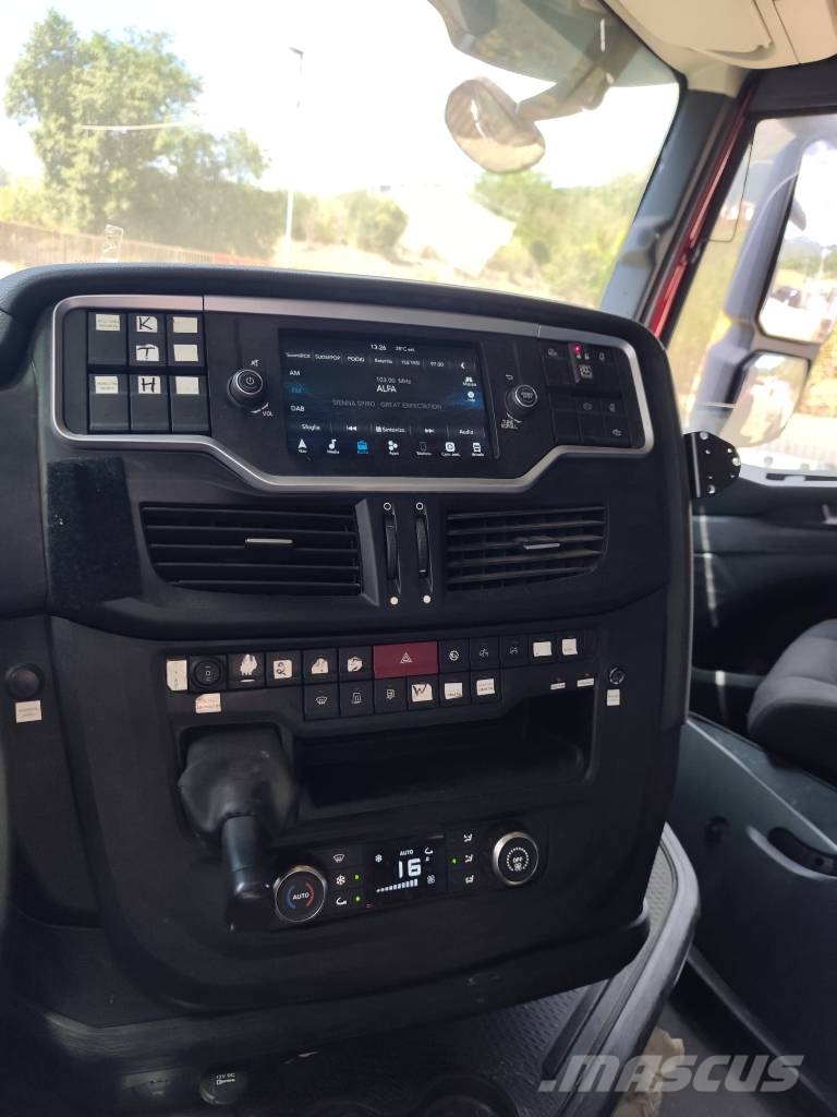 Iveco X-Way 570 绞盘车