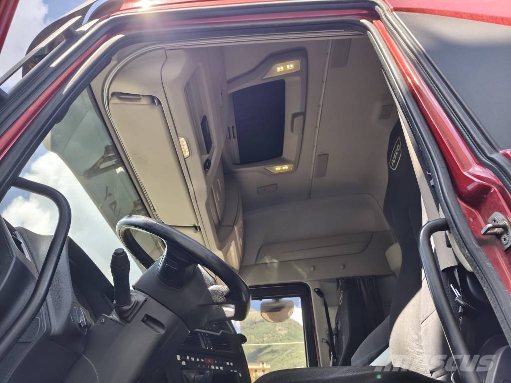 Iveco X-Way 570 绞盘车