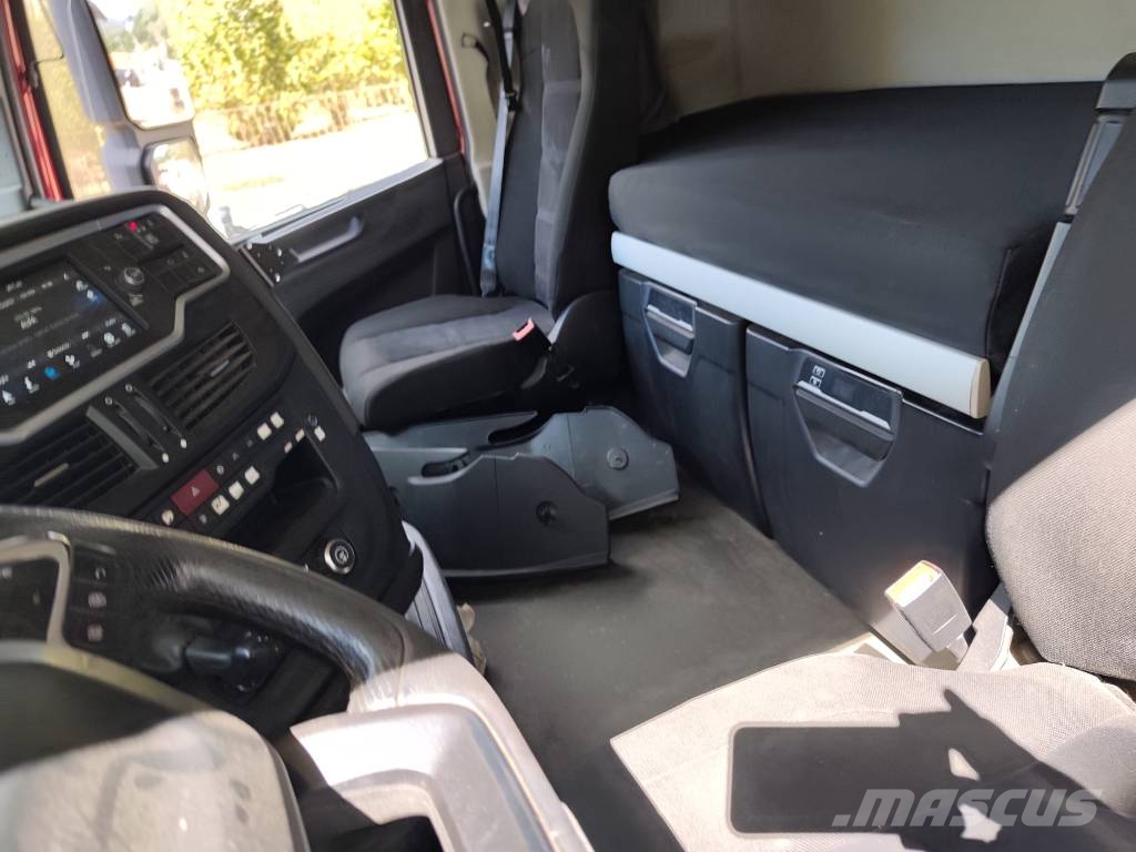 Iveco X-Way 570 绞盘车