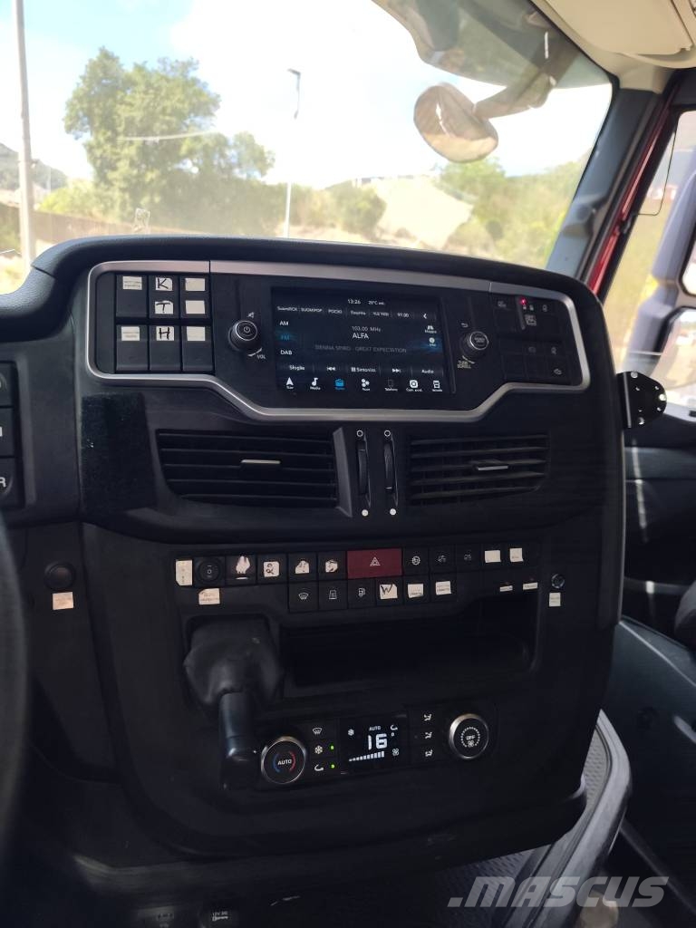 Iveco X-Way 570 绞盘车