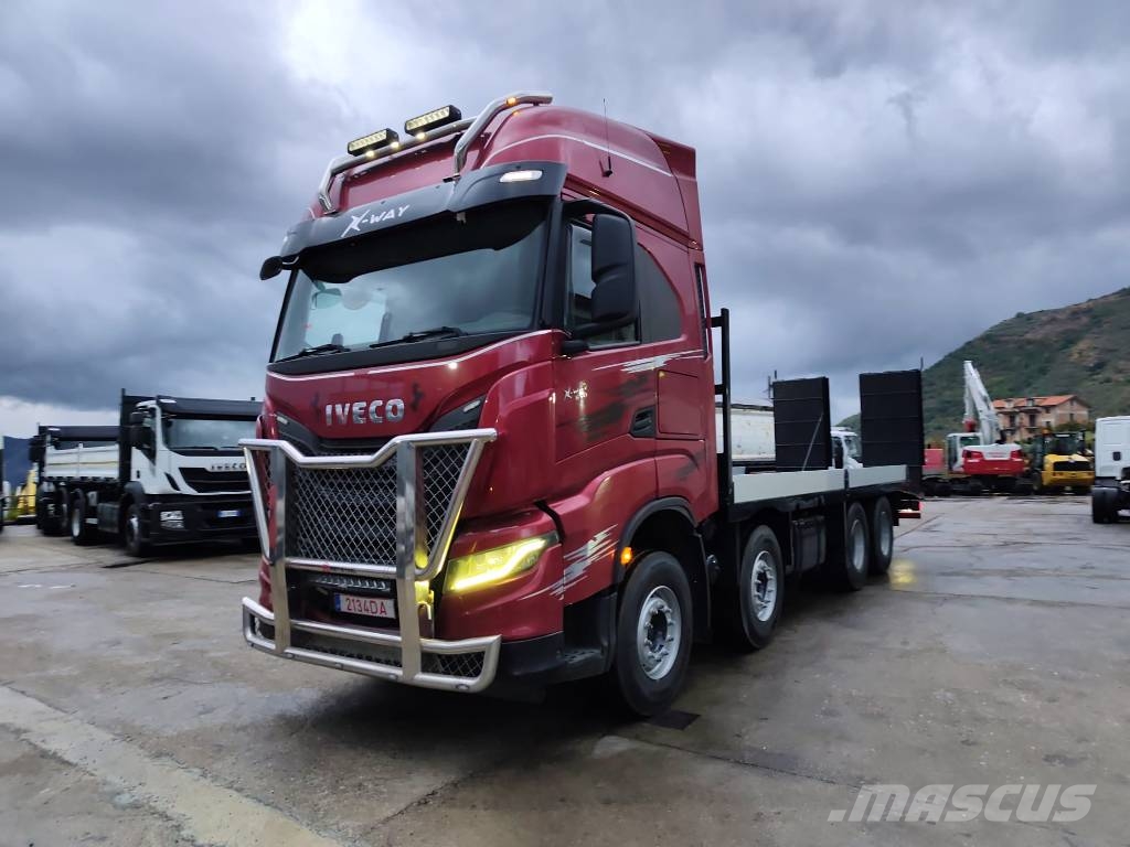 Iveco X-Way 570 شاحنات مسطحة / أوناش