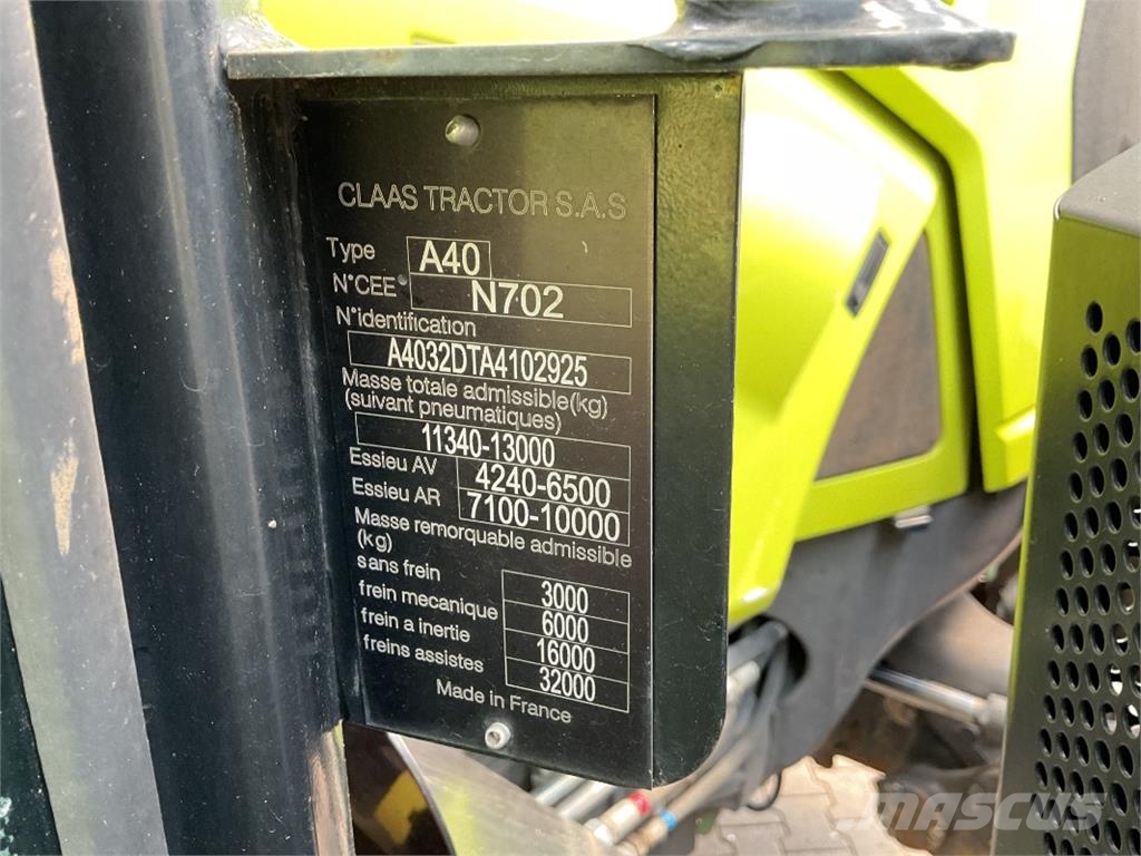 CLAAS Axion 810 Tractoare