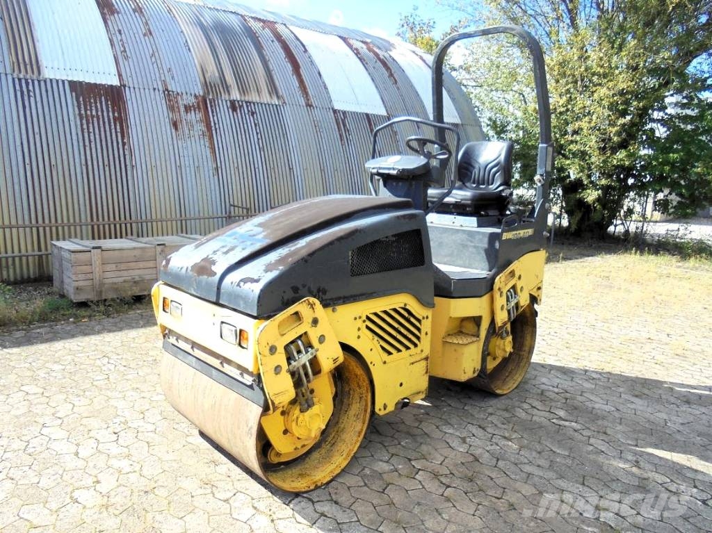 Bomag BW 100 AD-4 Tandemjyrät
