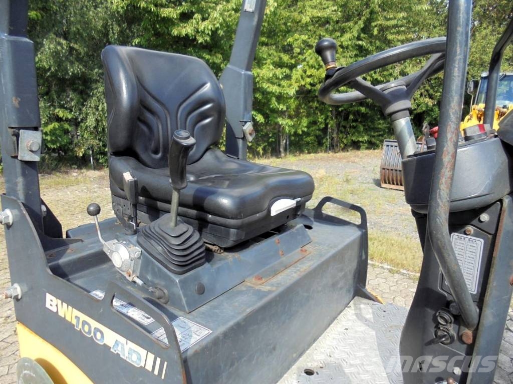 Bomag BW 100 AD-4 Tandemjyrät