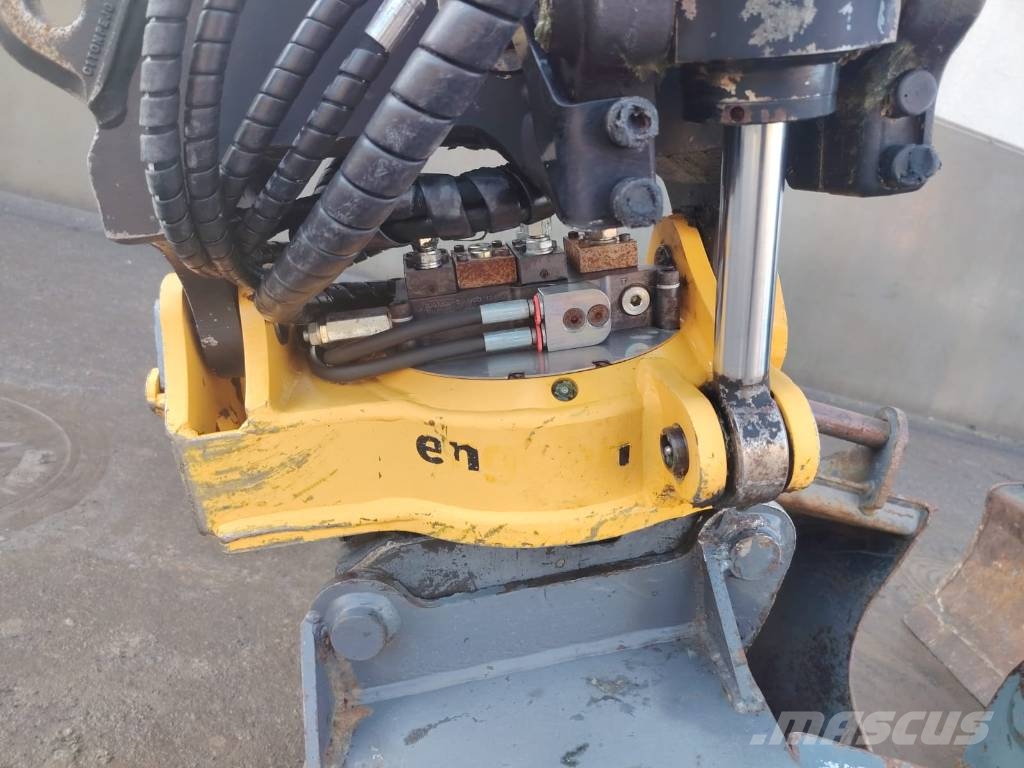 Bobcat E 50 EM حفارات صغيرة أقل من 7 طن (حفارات صغيرة)