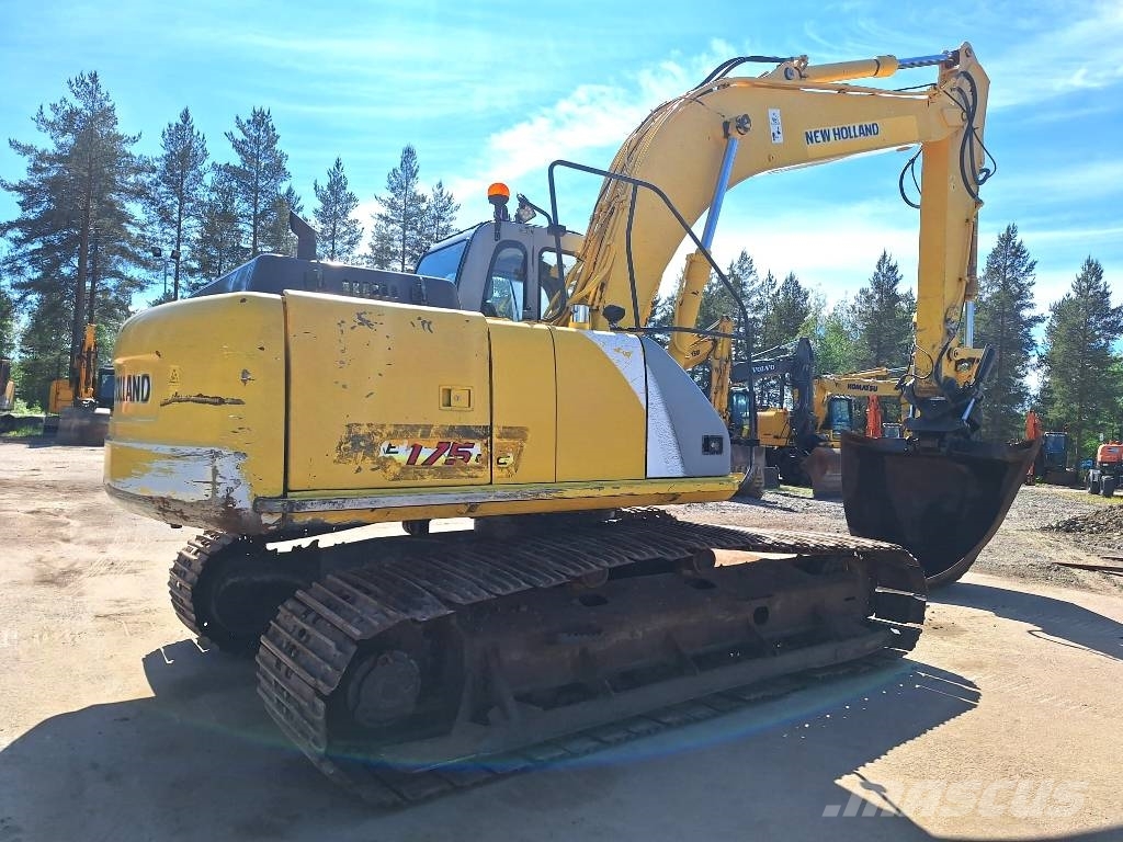 New Holland E175LC KALLISTAJALLA حفارات زحافة