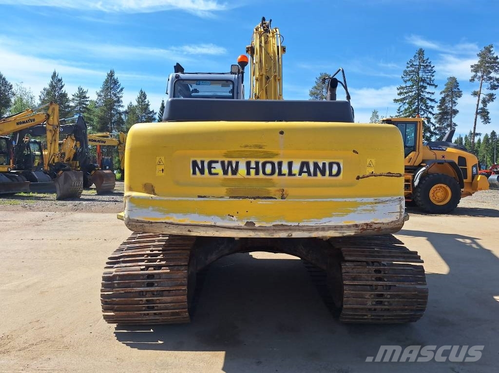 New Holland E175LC KALLISTAJALLA حفارات زحافة