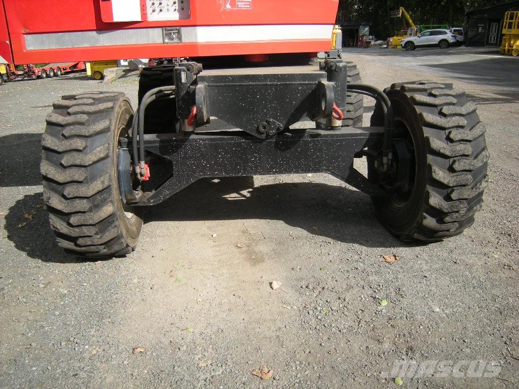 HAB T22J Allrad Телескопични повдигачи