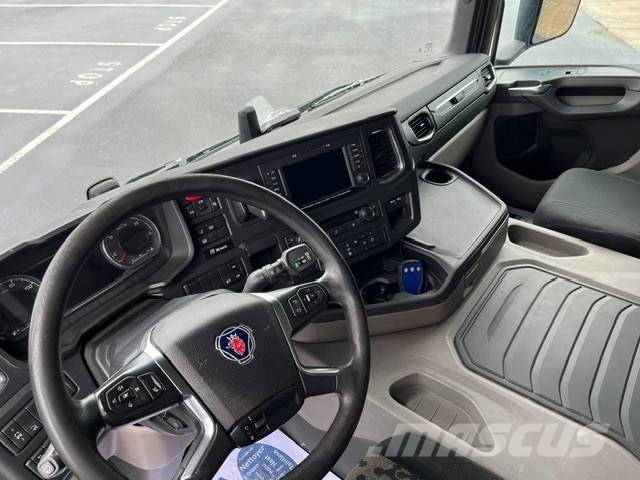 Scania P 280 Lastbil - Gardin