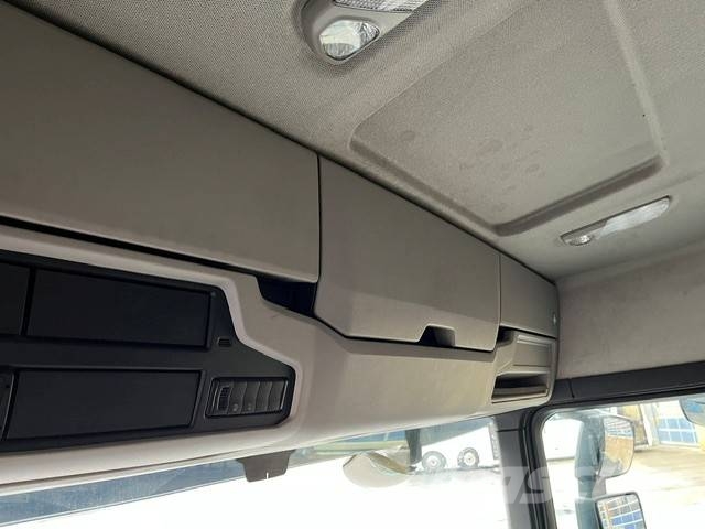 Scania P 280 Lastbil - Gardin