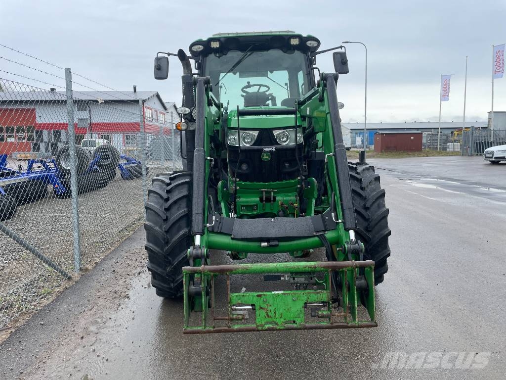 John Deere 6125 R 트랙터