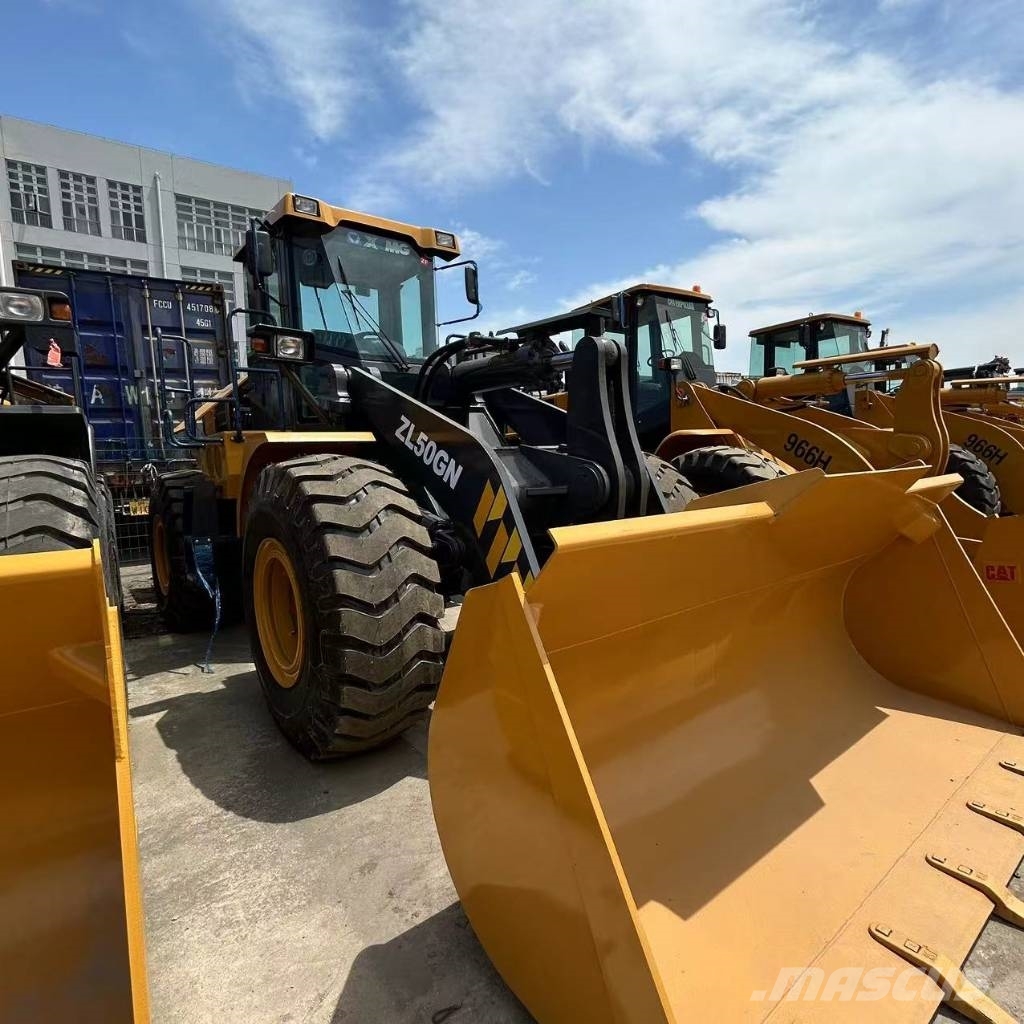XCMG ZL 50 GN Фронтальные погрузчики