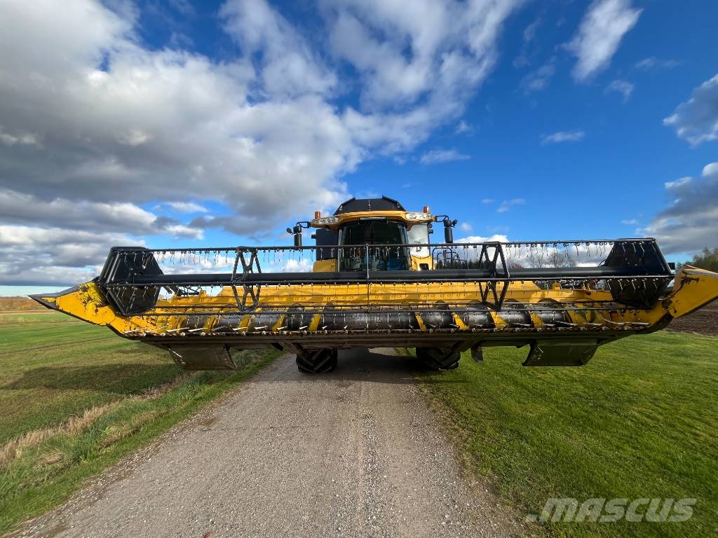New Holland CX 8080 حصادات