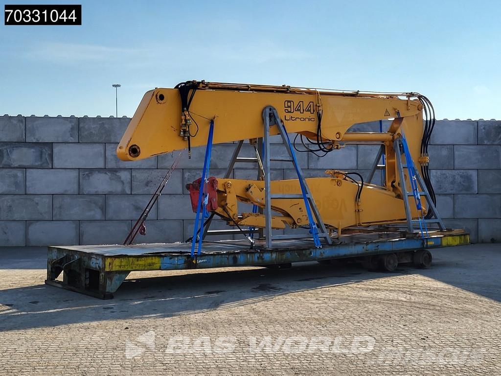 Liebherr R944 UHD - Extendable Undercarriage Bageri za rušenje