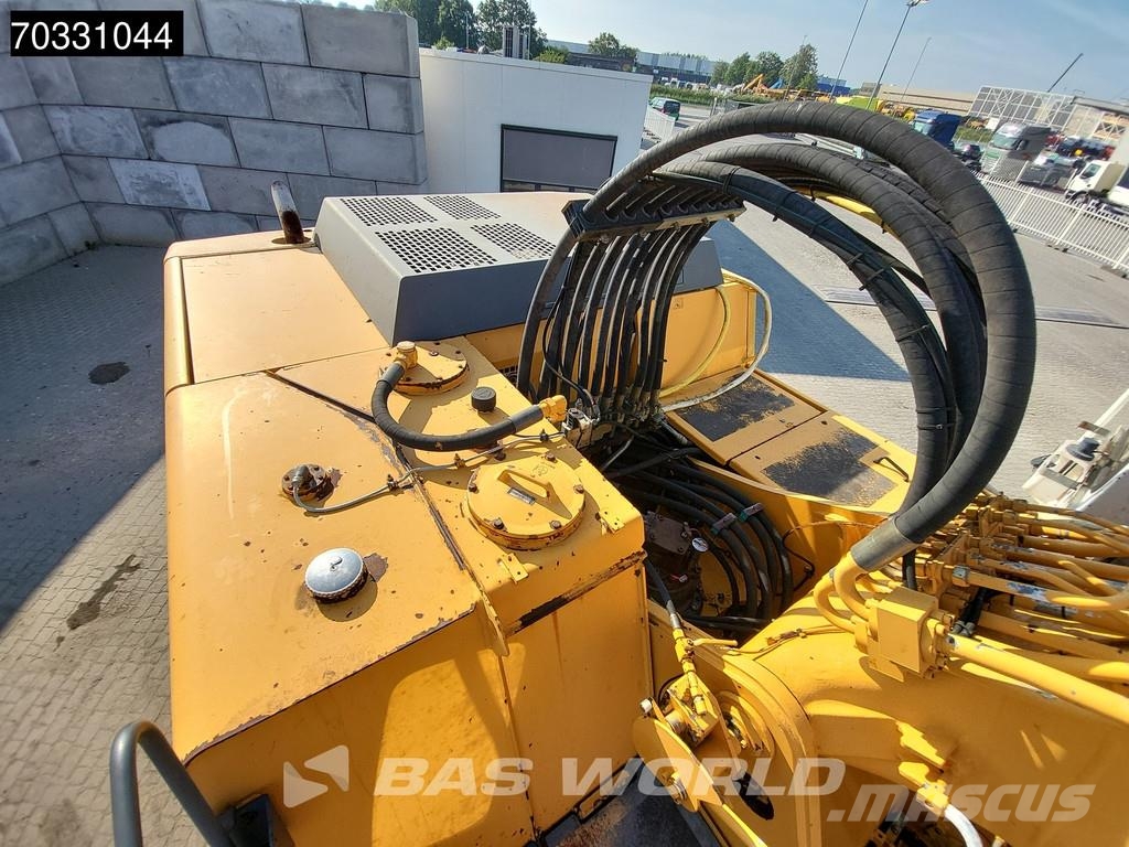 Liebherr R944 UHD - Extendable Undercarriage Bageri za rušenje