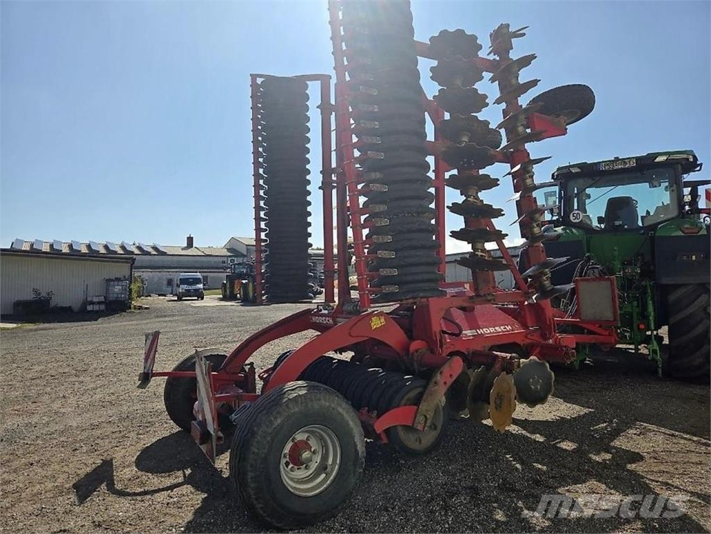 Horsch Joker 8 RT Kiekkomultaimet ja lautasäkeet