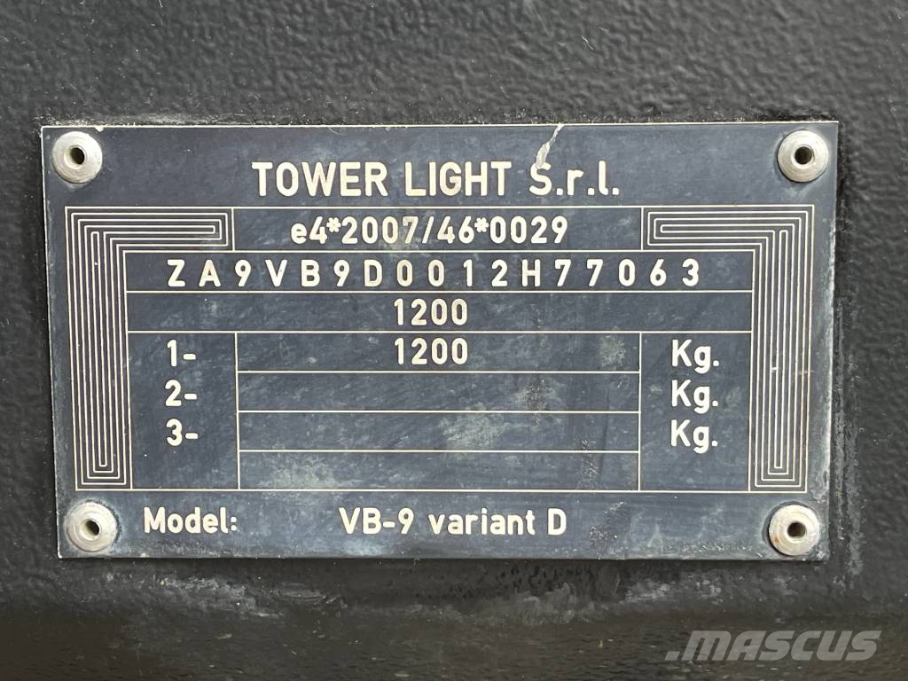Tower Light VB 9 LED 照明燈