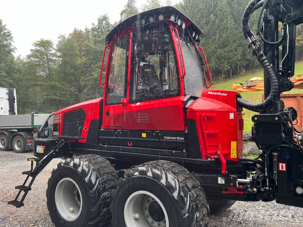 Komatsu 855 Forvarderi