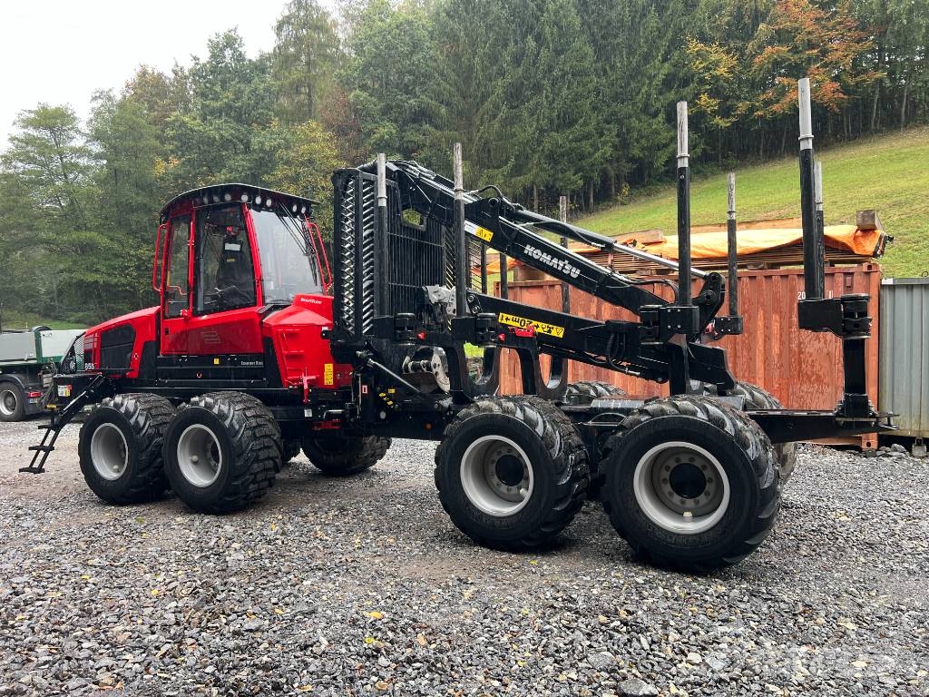 Komatsu 855 Forvarderi