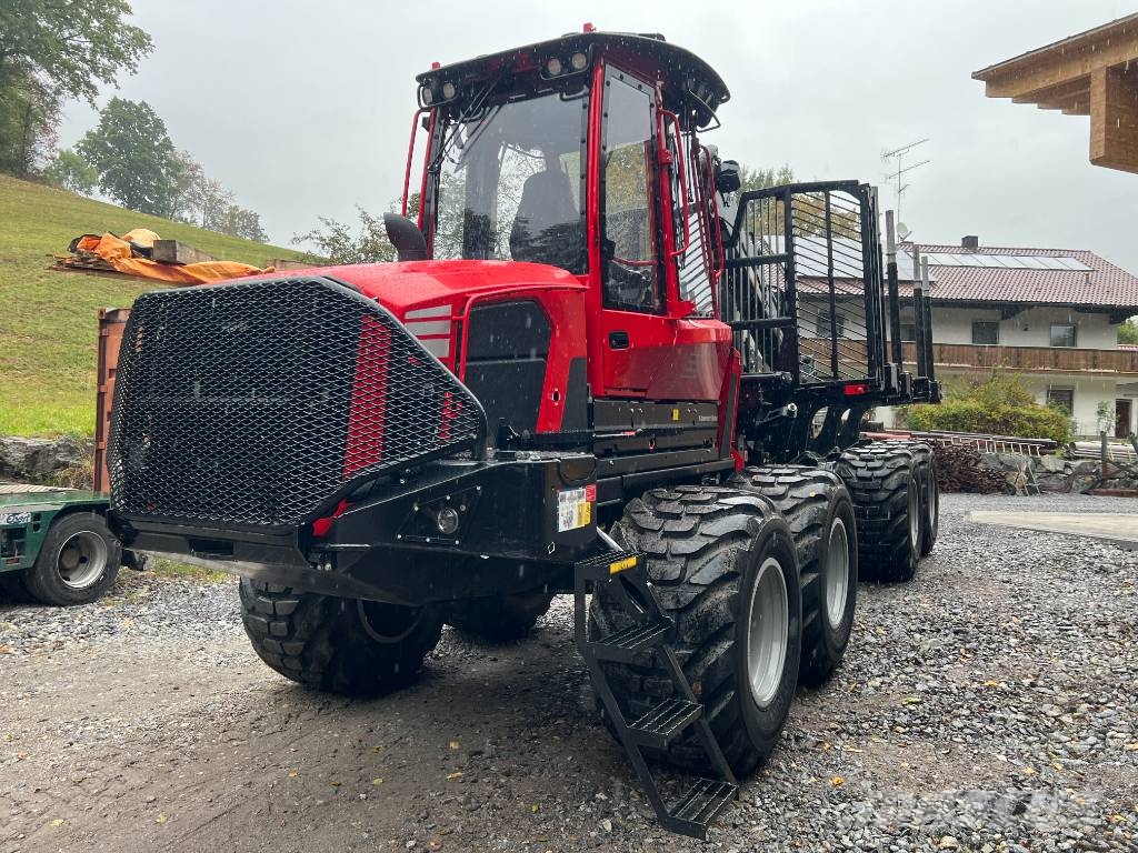 Komatsu 855 Forvarderi