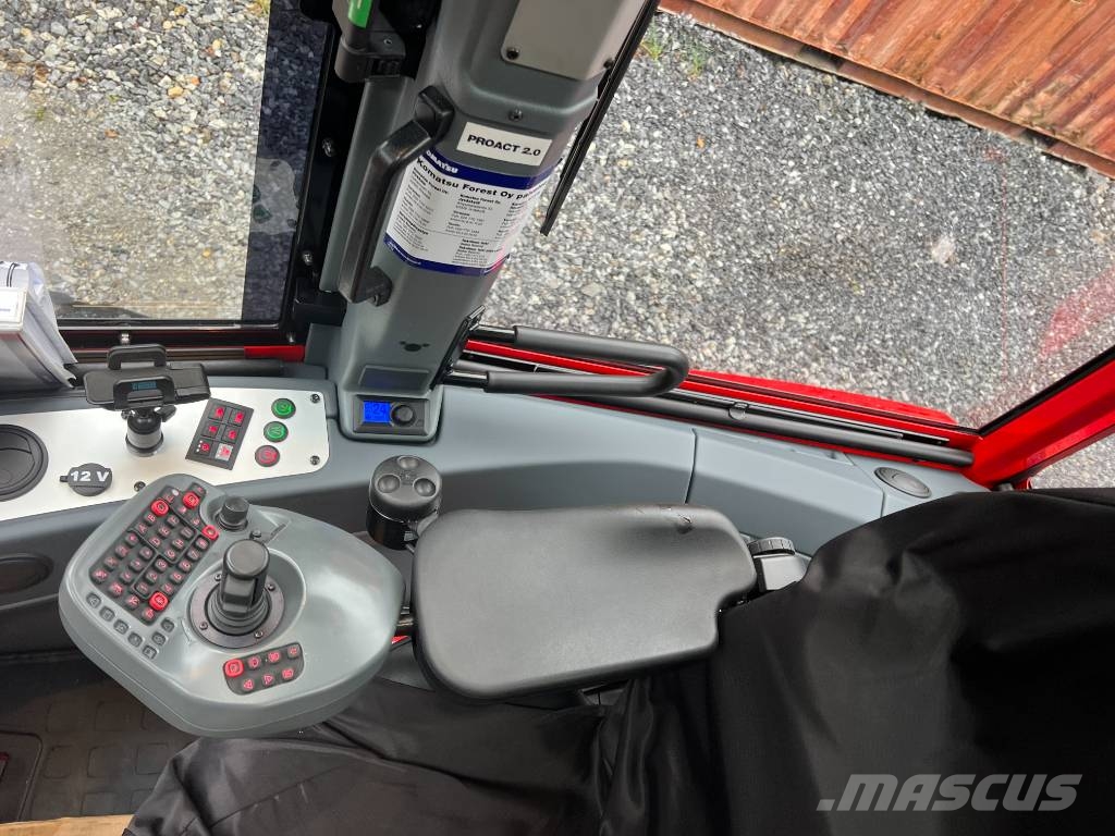 Komatsu 855 Forvarderi