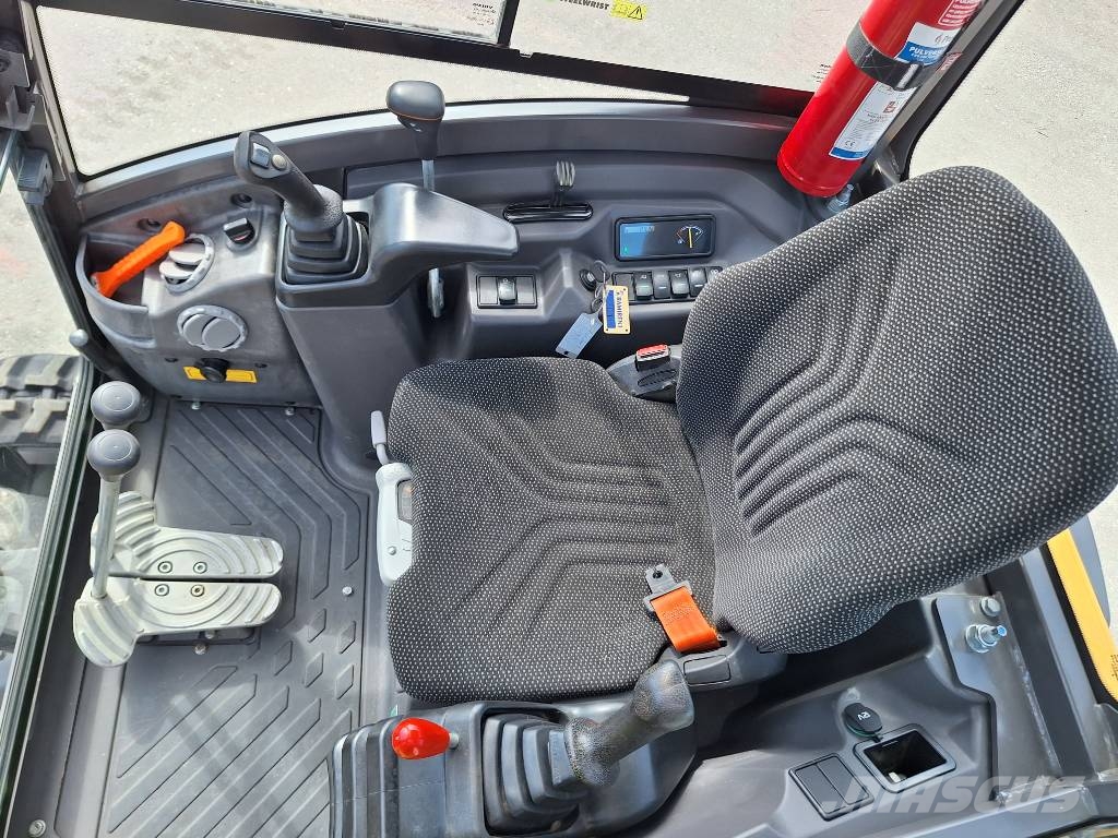 Volvo EC 18 E 小型挖掘机