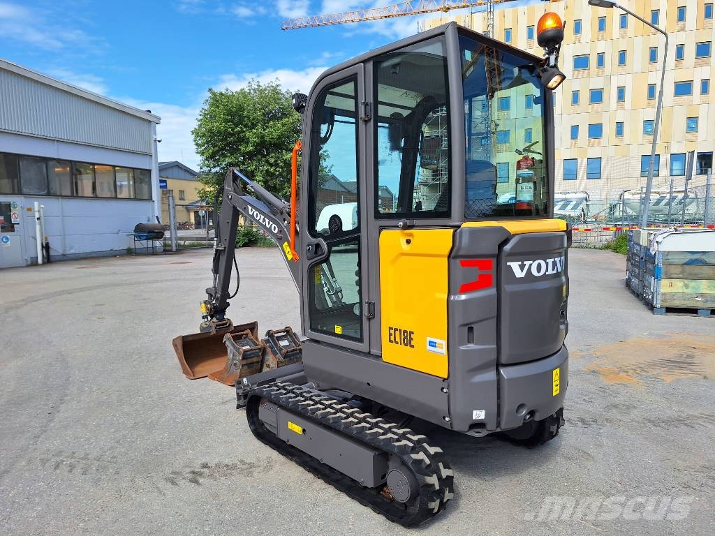 Volvo EC 18 E 小型挖掘机