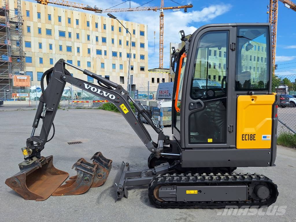 Volvo EC 18 E 小型挖掘机