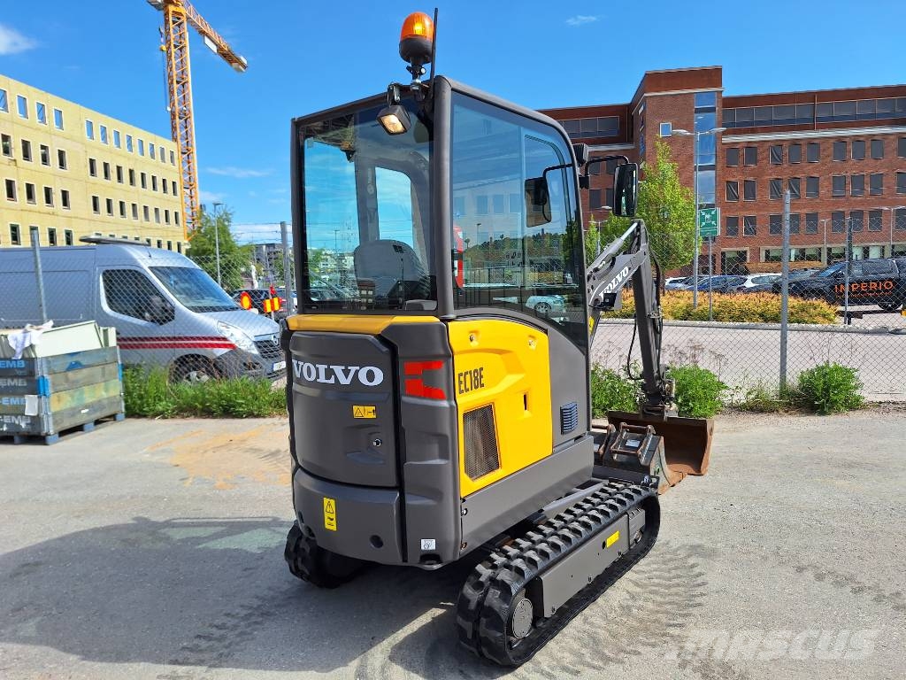 Volvo EC 18 E 小型挖掘机