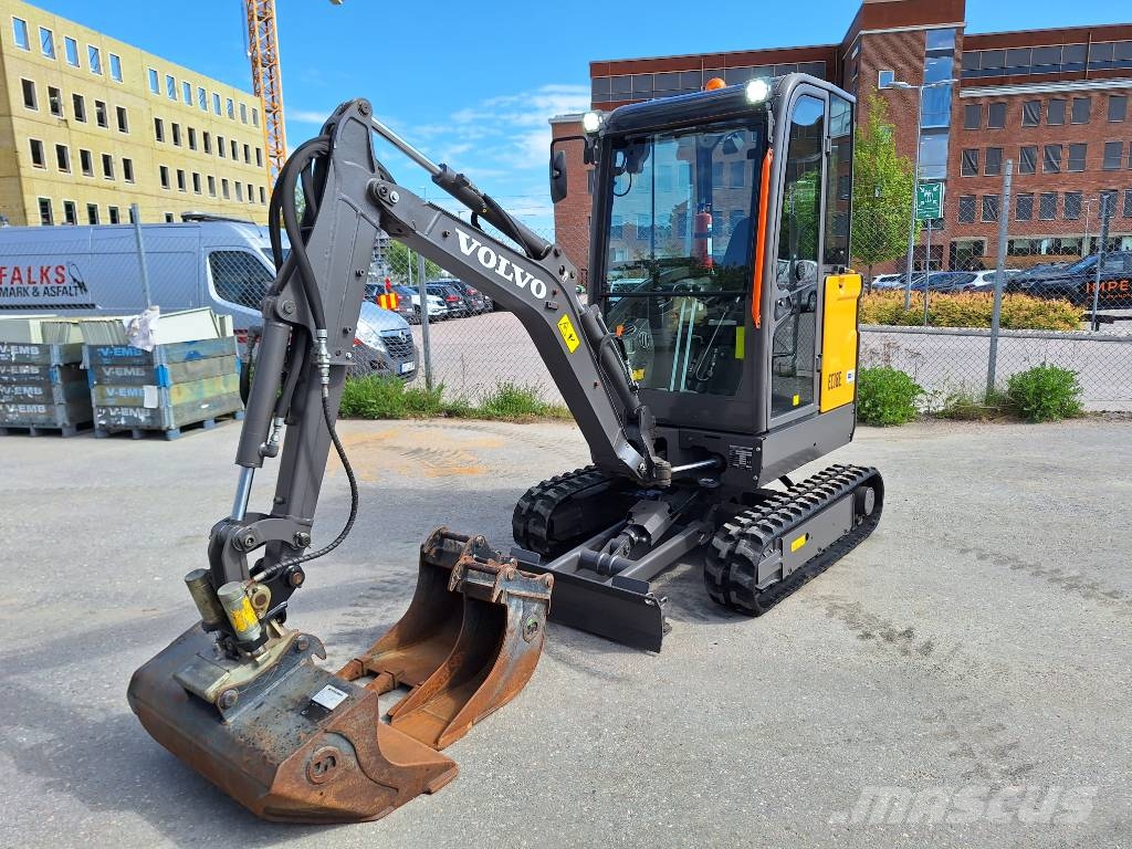 Volvo EC 18 E 小型挖掘机