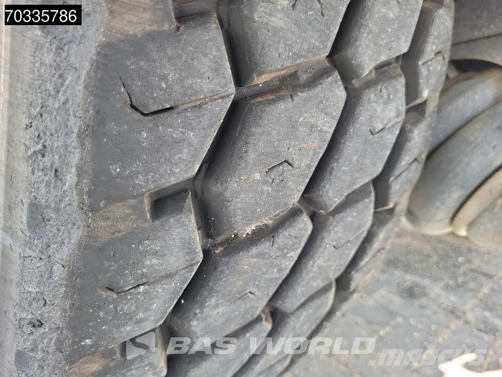 Schmitz Cargobull SGF*S3 ISO Lift Axle Kippipuoliperävaunut