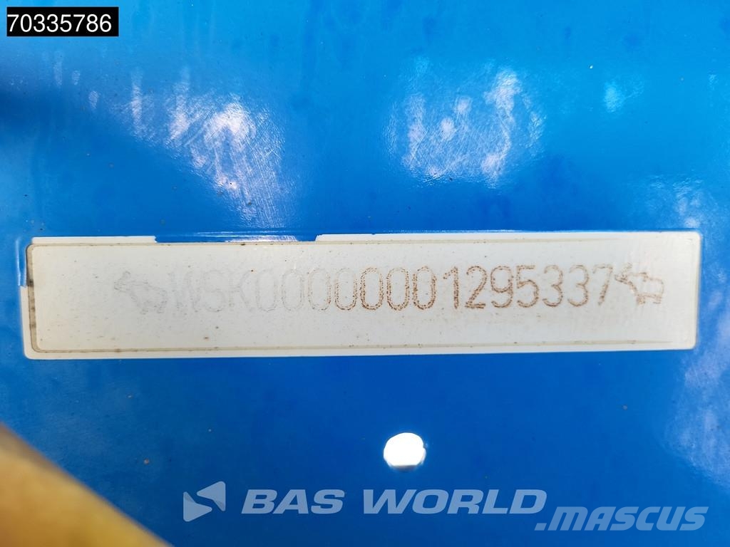 Schmitz Cargobull SGF*S3 ISO Lift Axle Kippipuoliperävaunut