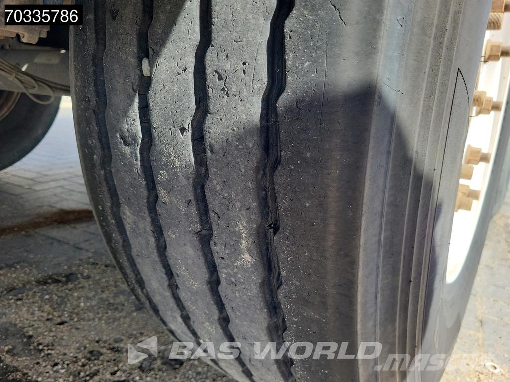 Schmitz Cargobull SGF*S3 ISO Lift Axle Kippipuoliperävaunut
