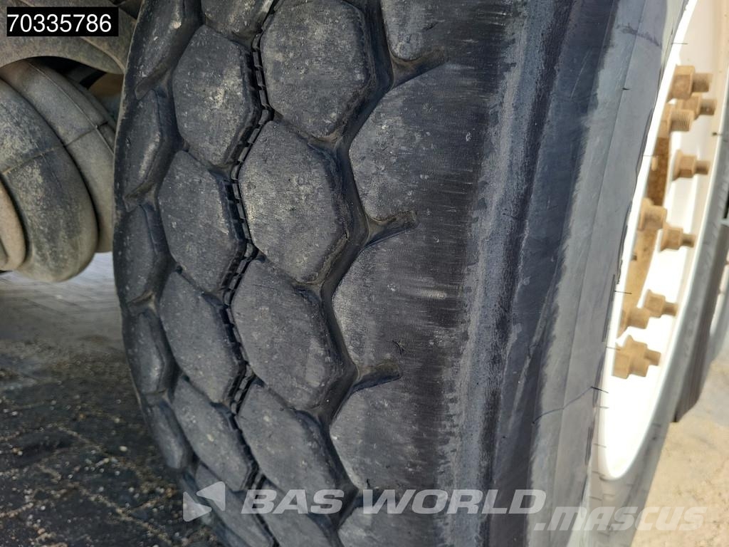 Schmitz Cargobull SGF*S3 ISO Lift Axle Kippipuoliperävaunut