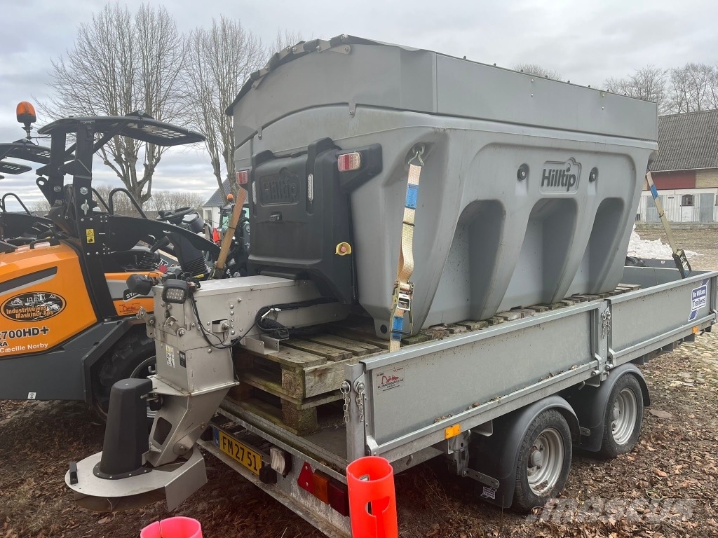 Hilltip Icestriker 2600a Zand- en zoutstrooimachines