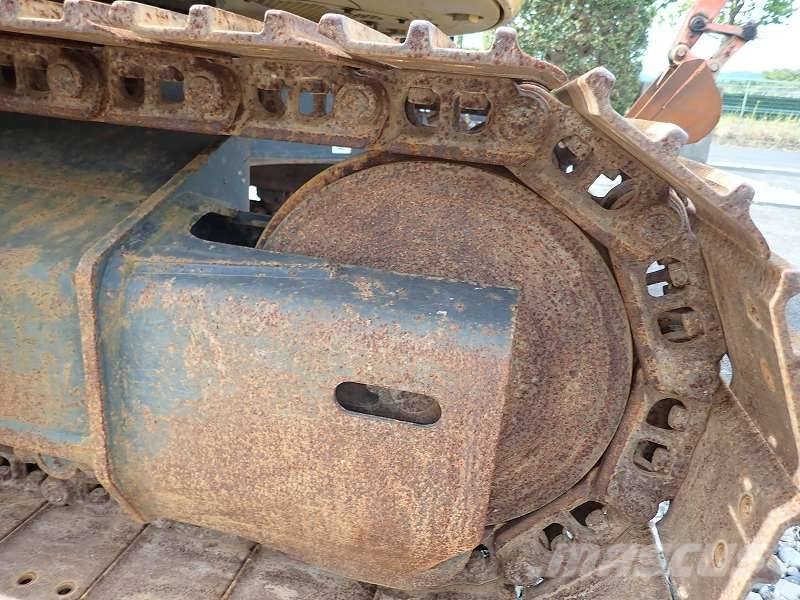 PC PC138US‑10 حفارات زحافة