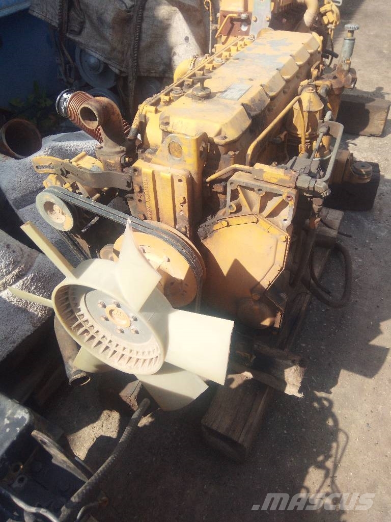 CAT 214 B FT Motoare