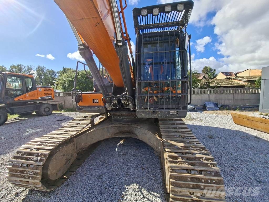 Doosan DX 255 LC-5 Koparki gąsienicowe