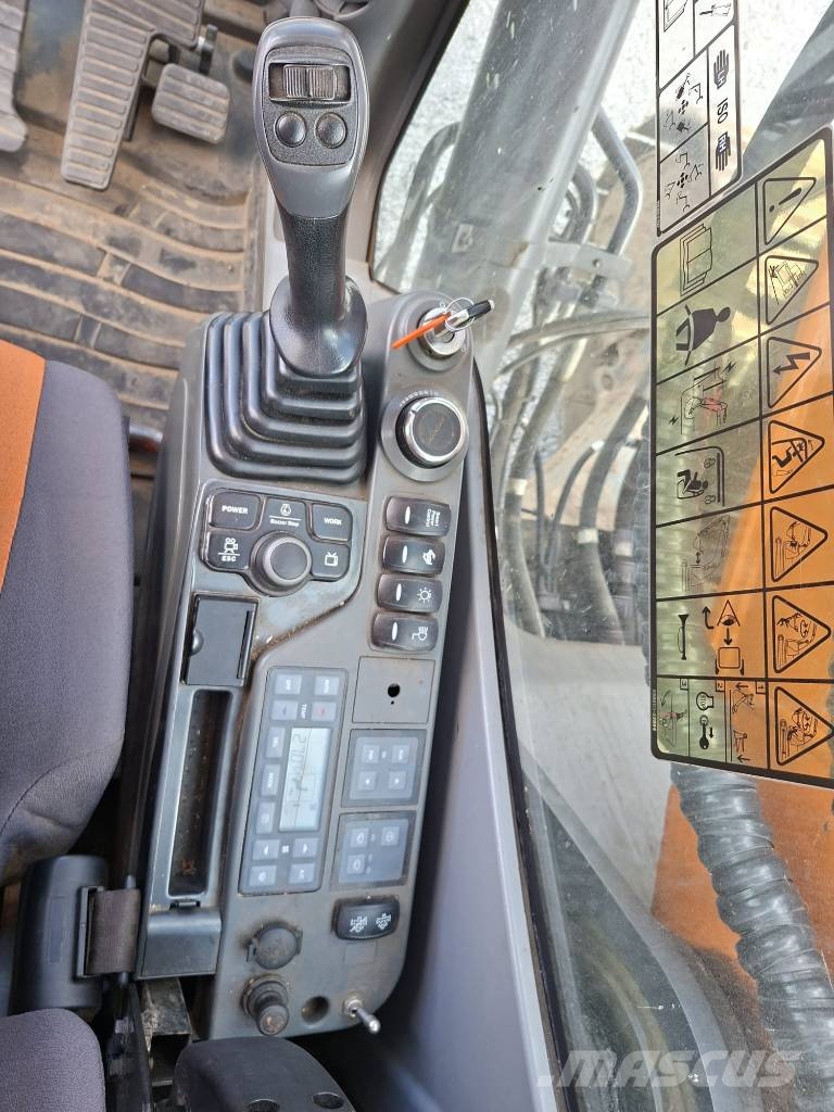 Doosan DX 255 LC-5 Koparki gąsienicowe