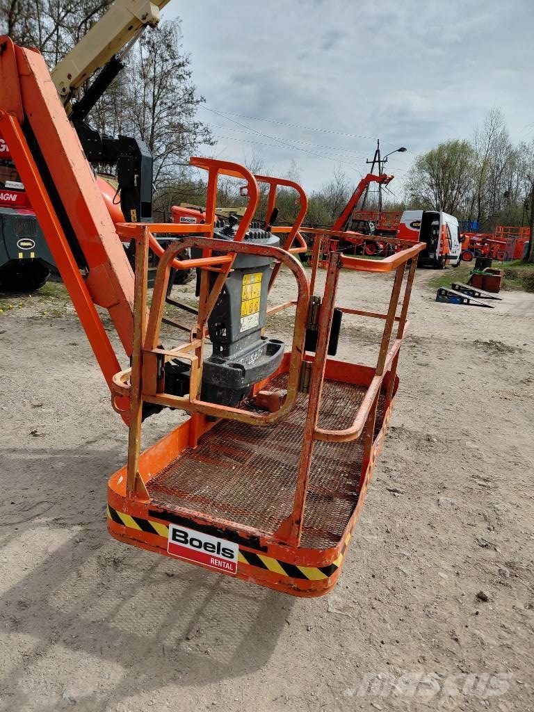JLG 800 AJ Knikarmhoogwerkers