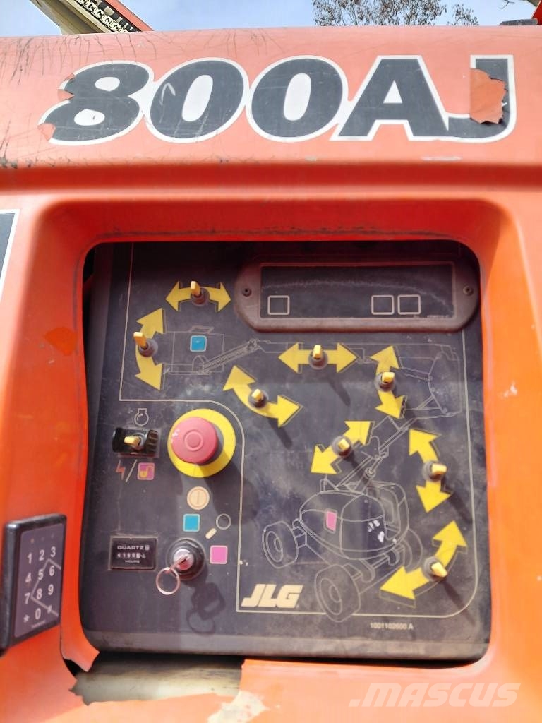 JLG 800 AJ Knikarmhoogwerkers