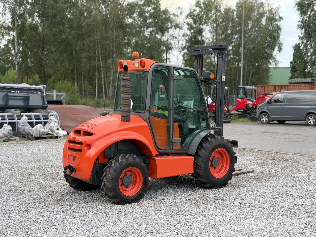 Ausa C 250 H X4 شاحنات الديزل