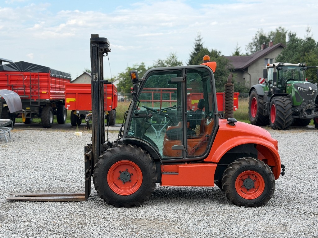 Ausa C 250 H X4 شاحنات الديزل