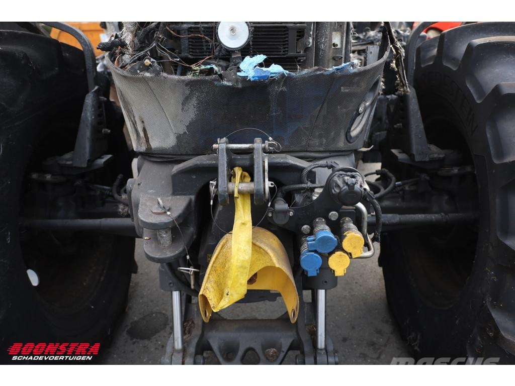 New Holland T6.155 AC Nur für Teile! Only for parts! Traktory