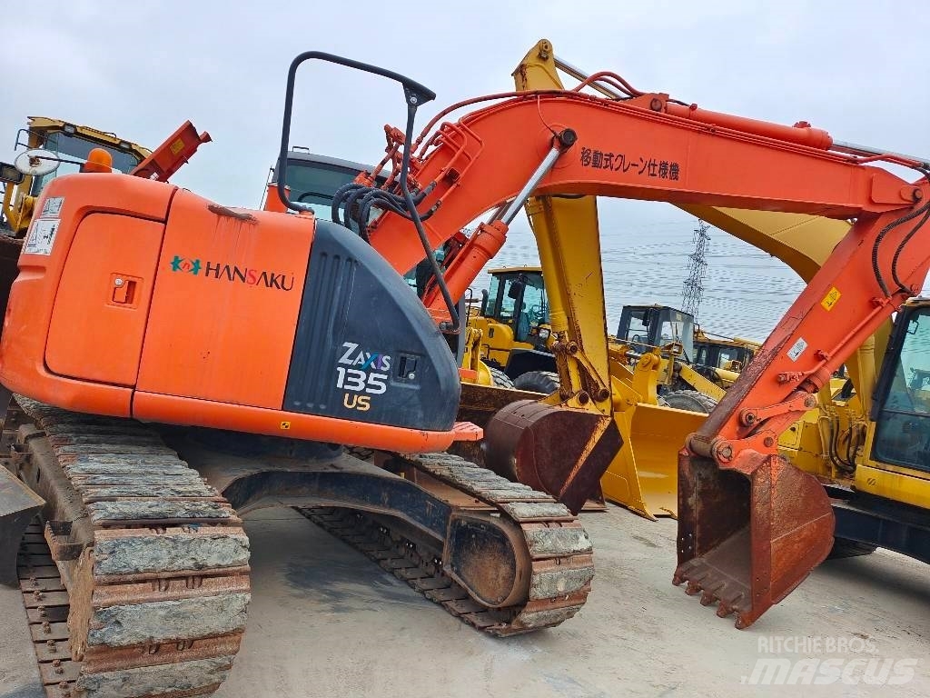 Hitachi ZX 135 US, 2021, China - Used crawler excavators